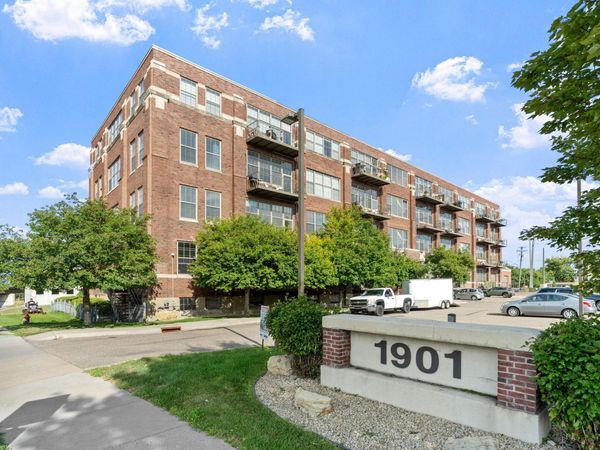 1901 E Hennepin Avenue , Unit 105, Minneapolis, MN 55413