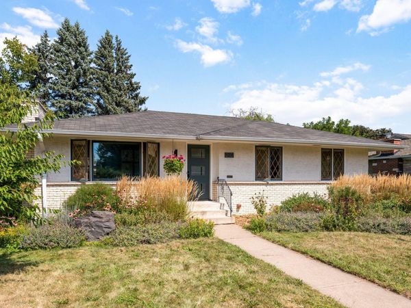 2401 Saint Anthony Boulevard, Saint Anthony, MN 55418
