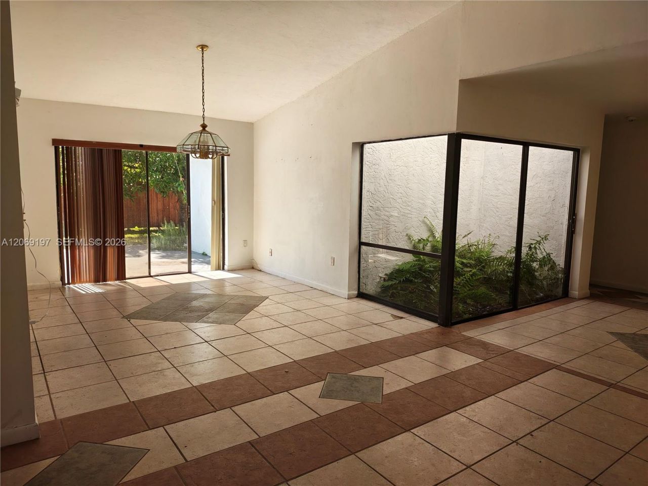 1220 SW 104th Ave, Miami, FL 33174 Photo