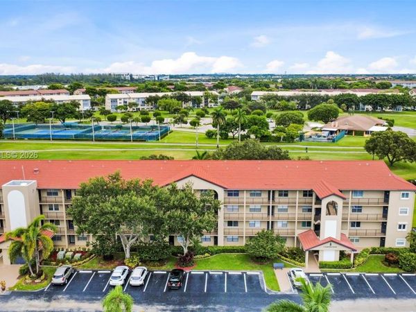 901 SW 128th Ter, Unit 212A, Pembroke Pines, FL 33027