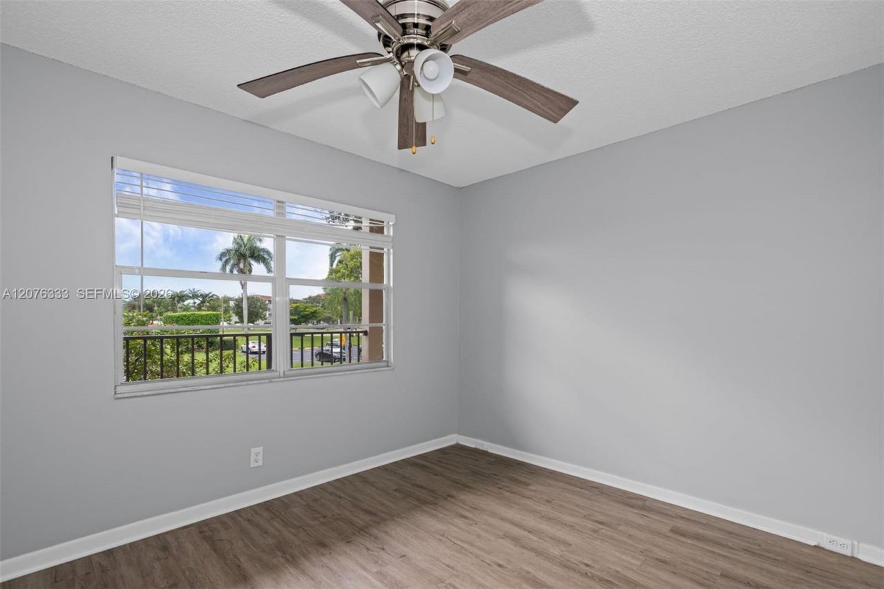 901 SW 128th Ter, Unit 212A, Pembroke Pines, FL 33027 Photo