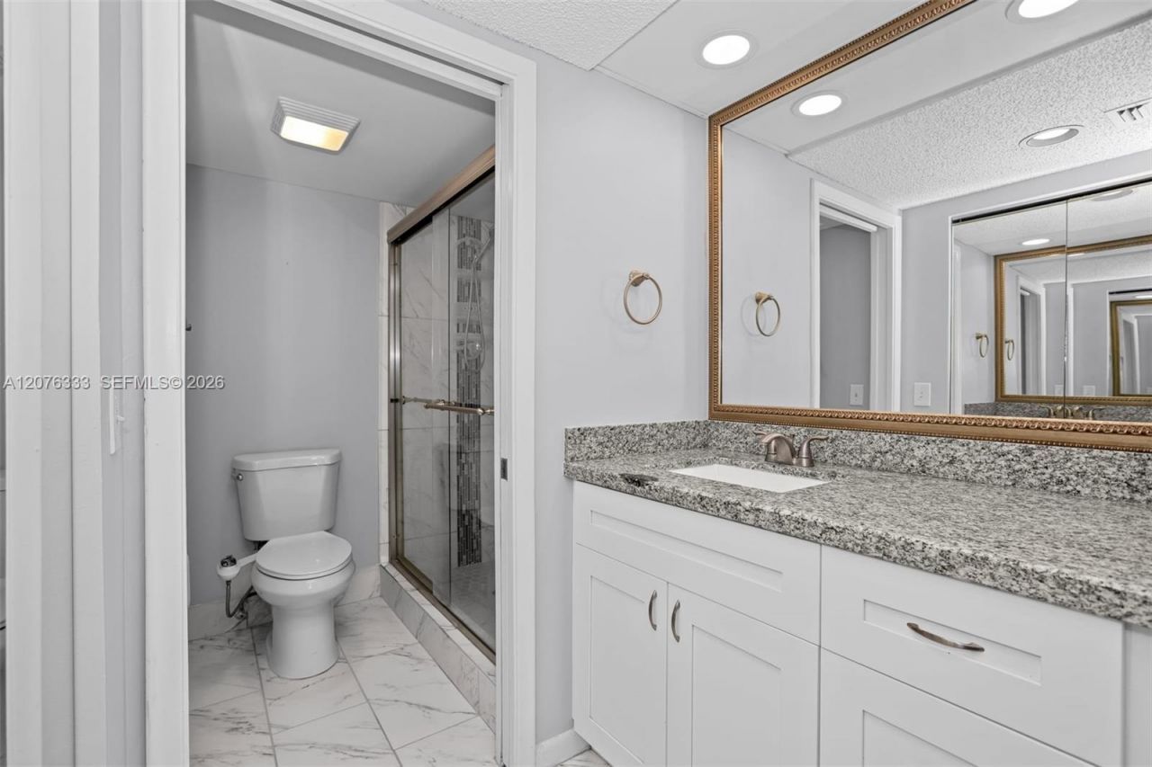 901 SW 128th Ter, Unit 212A, Pembroke Pines, FL 33027 Photo