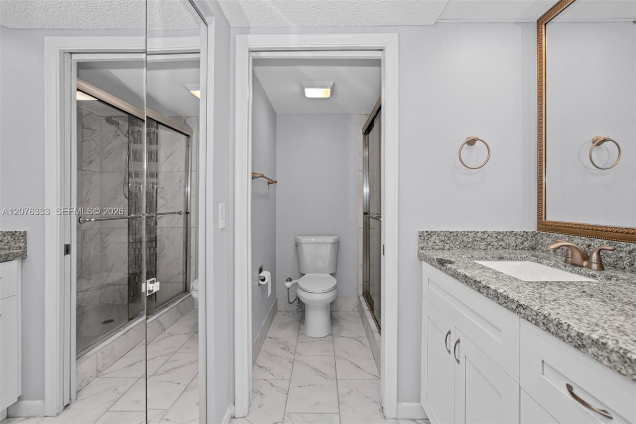 901 SW 128th Ter, Unit 212A, Pembroke Pines, FL 33027 Photo
