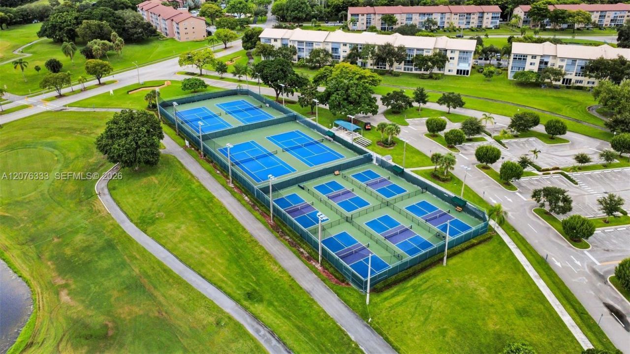 901 SW 128th Ter, Unit 212A, Pembroke Pines, FL 33027 Photo