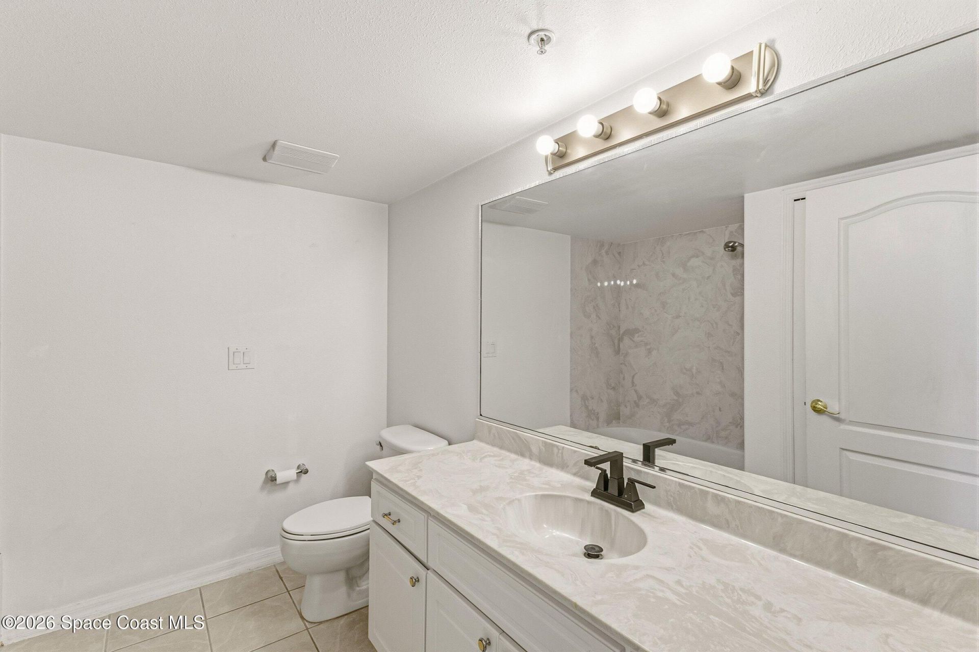800 Del Rio Way , Unit 402, Merritt Island, FL 32953 Photo