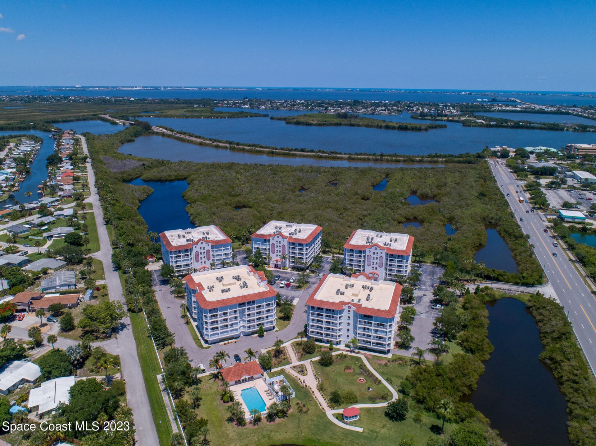 800 Del Rio Way , Unit 402, Merritt Island, FL 32953 Photo