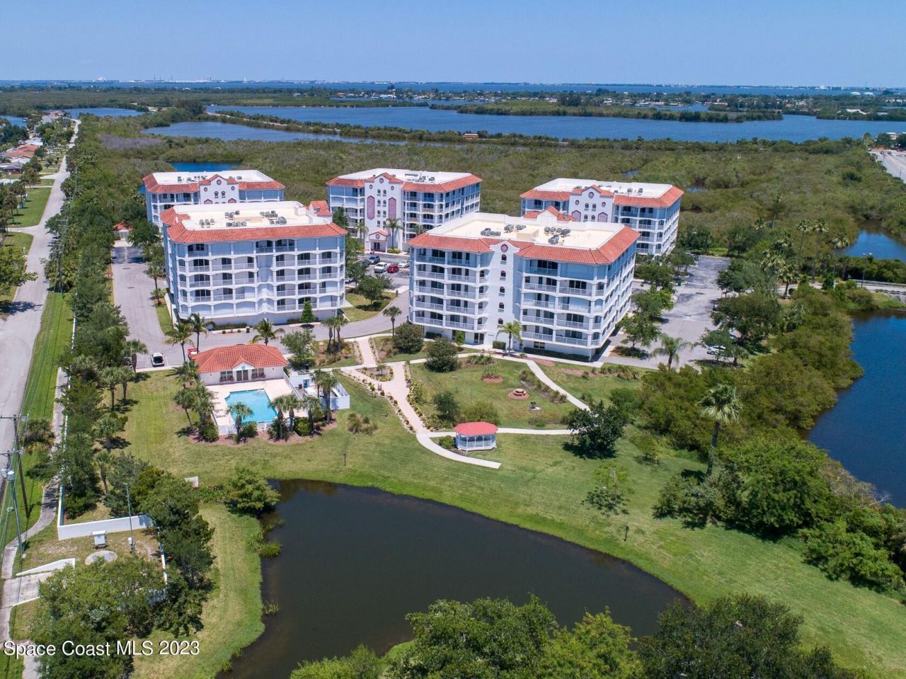 800 Del Rio Way , Unit 402, Merritt Island, FL 32953 Photo