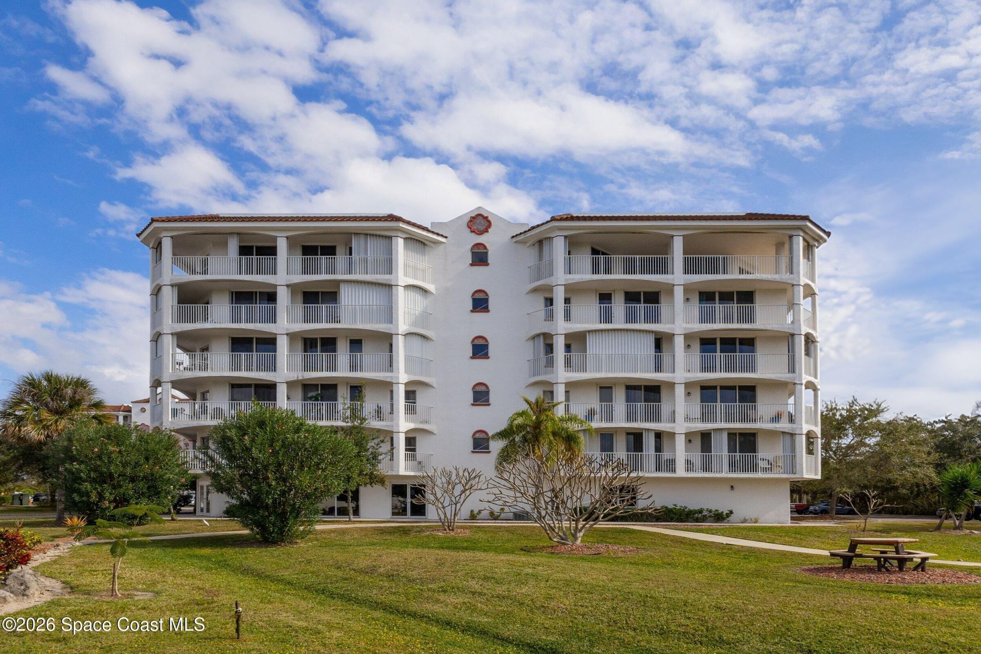 800 Del Rio Way, Unit 402, Merritt Island, FL 32953 Photo
