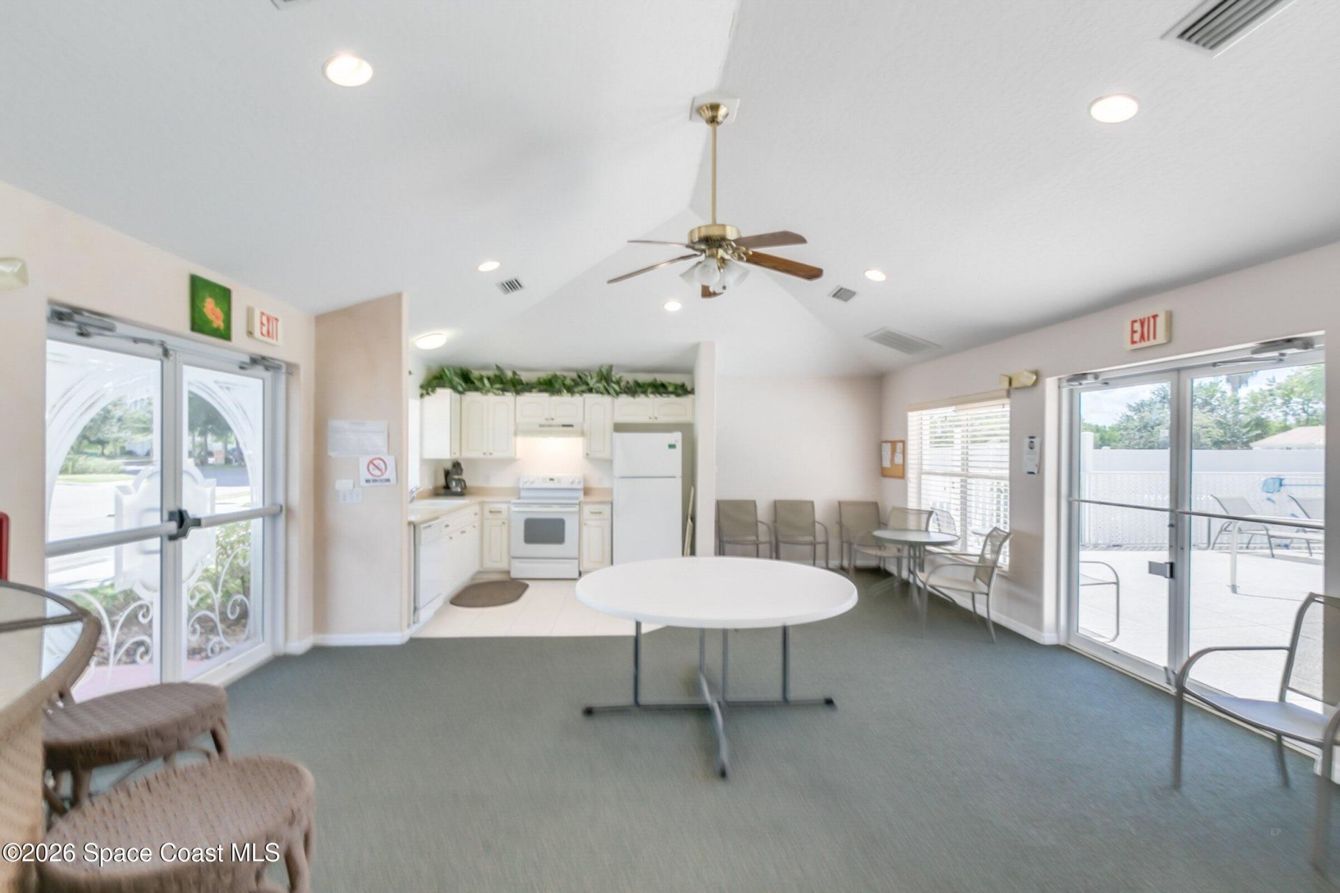 800 Del Rio Way , Unit 402, Merritt Island, FL 32953 Photo