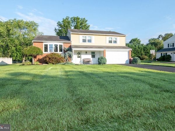 522 FAIRHILL DRIVE , CHURCHVILLE, PA 18966