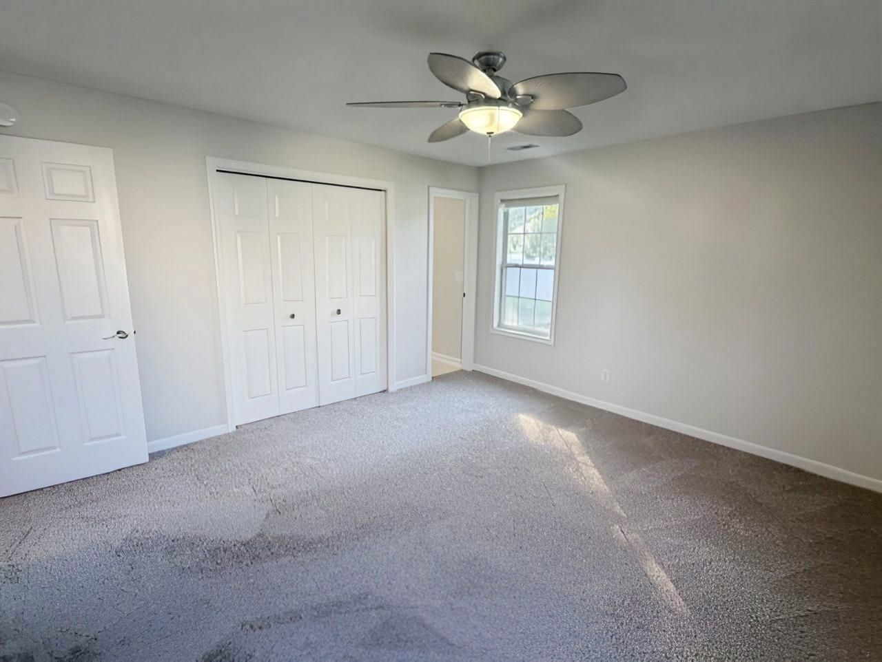 323 Kildare Ct. Photo 10