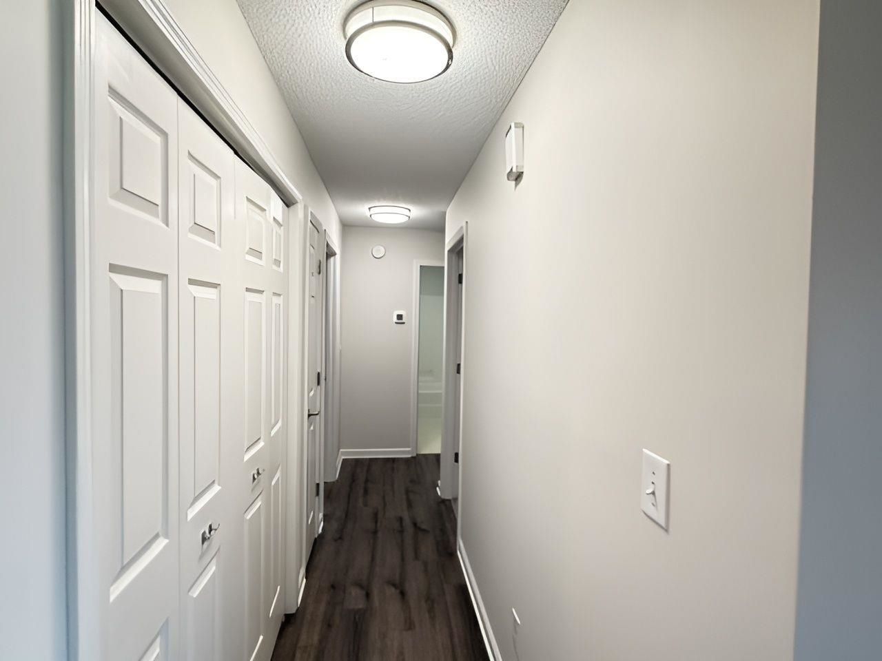 323 Kildare Ct. Photo 8