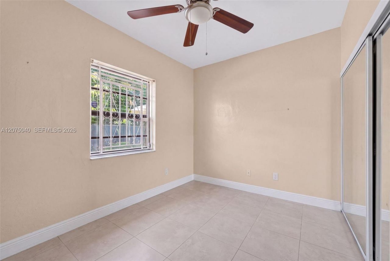 15850 NW 18th Pl, Miami Gardens, FL 33054 Photo