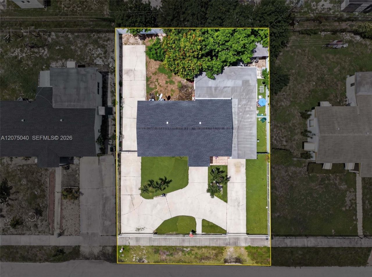 15850 NW 18th Pl, Miami Gardens, FL 33054 Photo