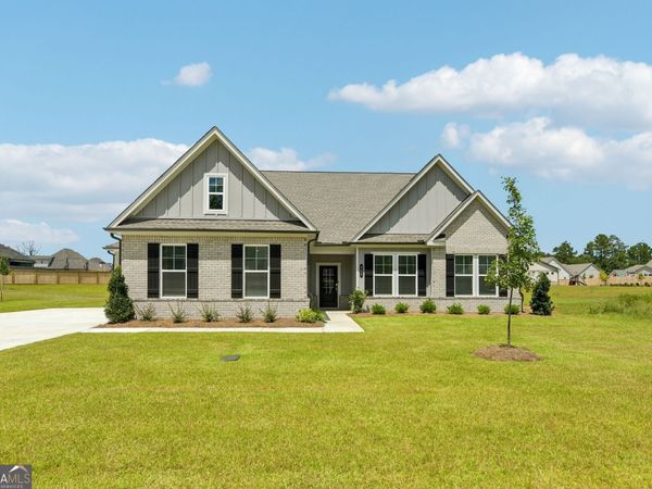 205 Flat Shoal Drive, Bonaire, GA 31005
