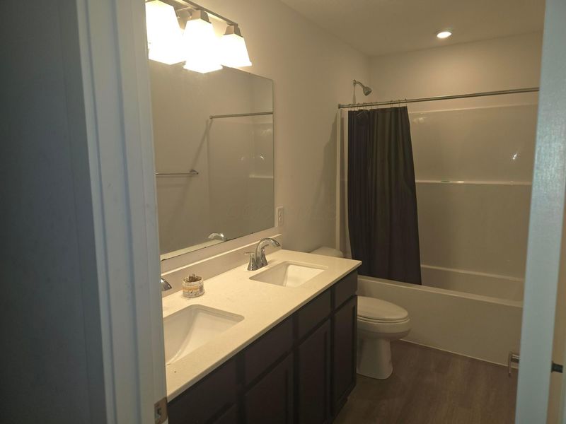 2803 Horsham Drive, Grove City, OH 43123 Photo 15