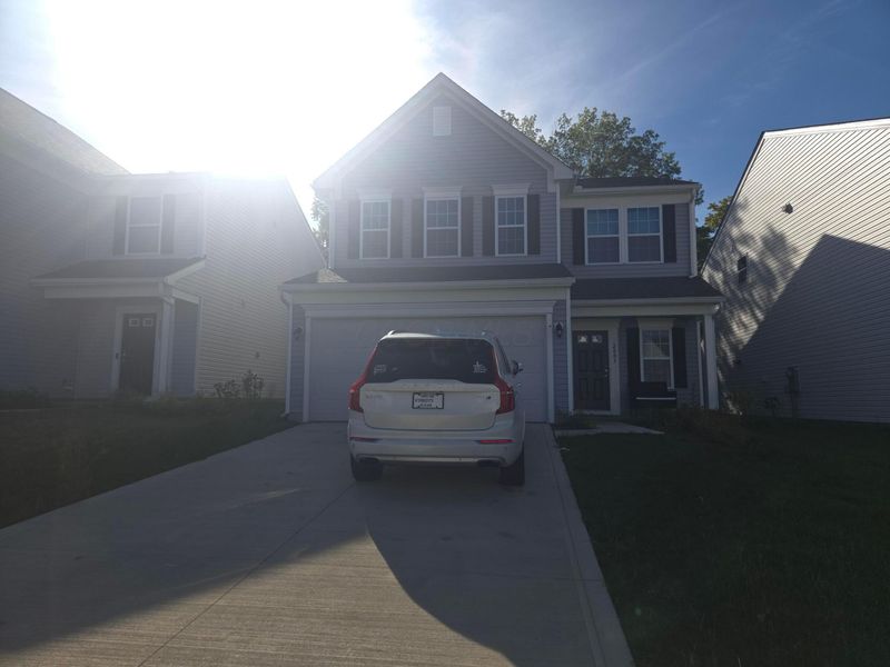 2803 Horsham Drive, Grove City, OH 43123 Photo 2