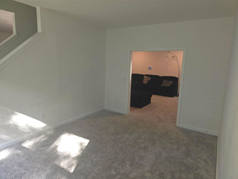 2803 Horsham Drive, Grove City, OH 43123 Photo 9