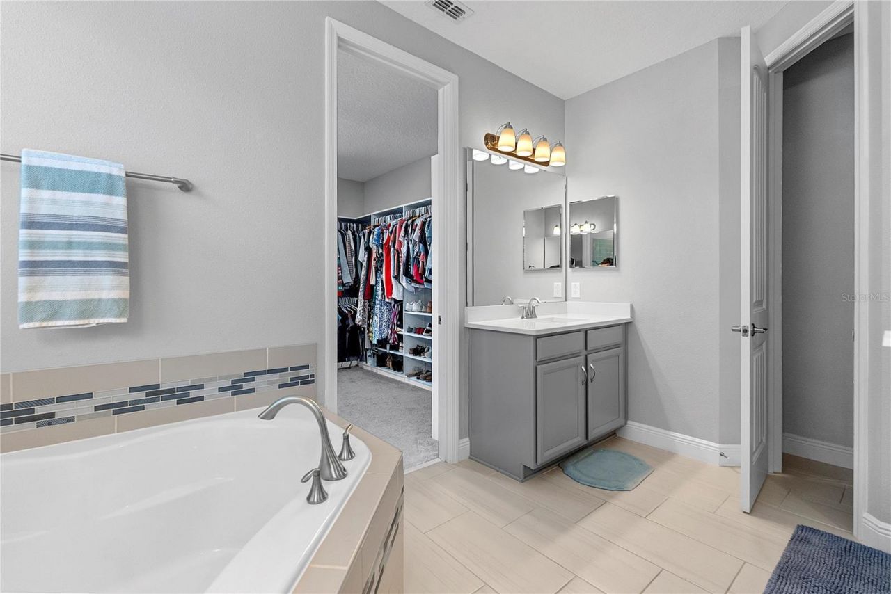 1117 Wading Waters Circle, Winter Park, FL 32792 Photo
