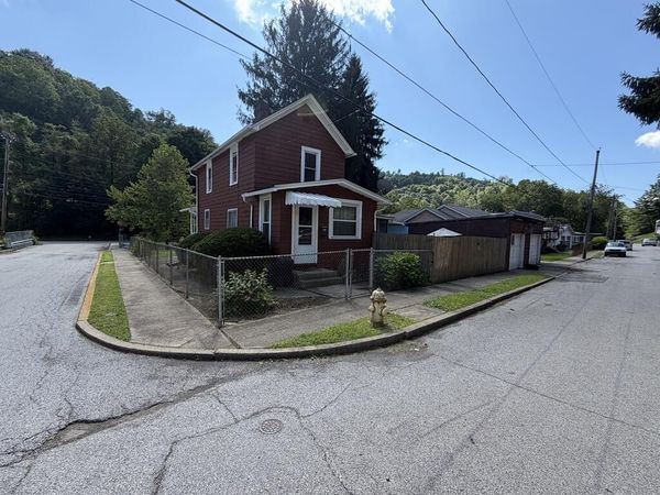 66 Economy Street, Wheeling, WV 26003