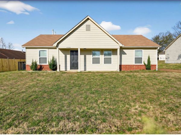 4393 BISHOP HILLS DR, Memphis, TN 38128