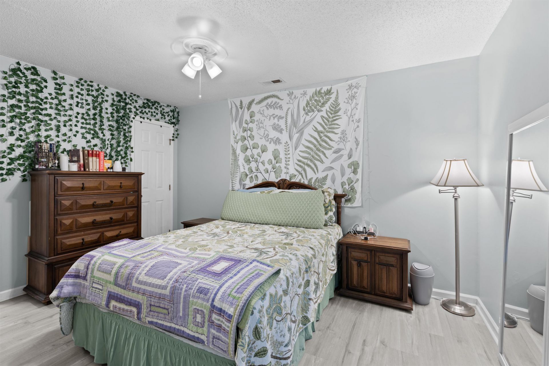4341 Spa Dr. Photo 11
