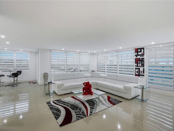 2751 S Ocean Dr , Unit 301S, Hollywood, FL 33019