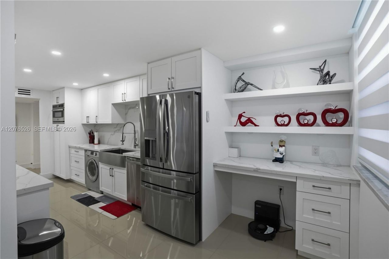 2751 S Ocean Dr, Unit 301S, Hollywood, FL 33019 Photo