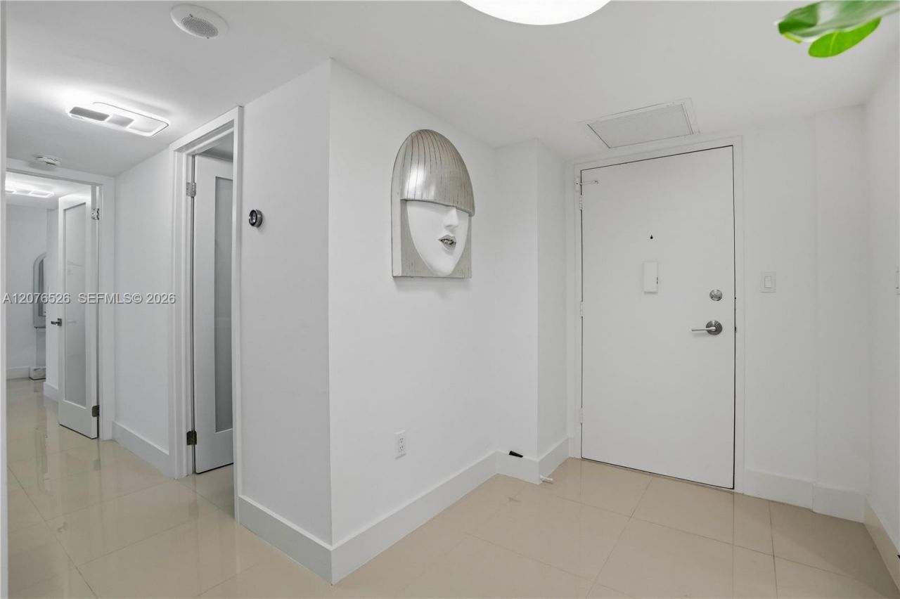 2751 S Ocean Dr, Unit 301S, Hollywood, FL 33019 Photo