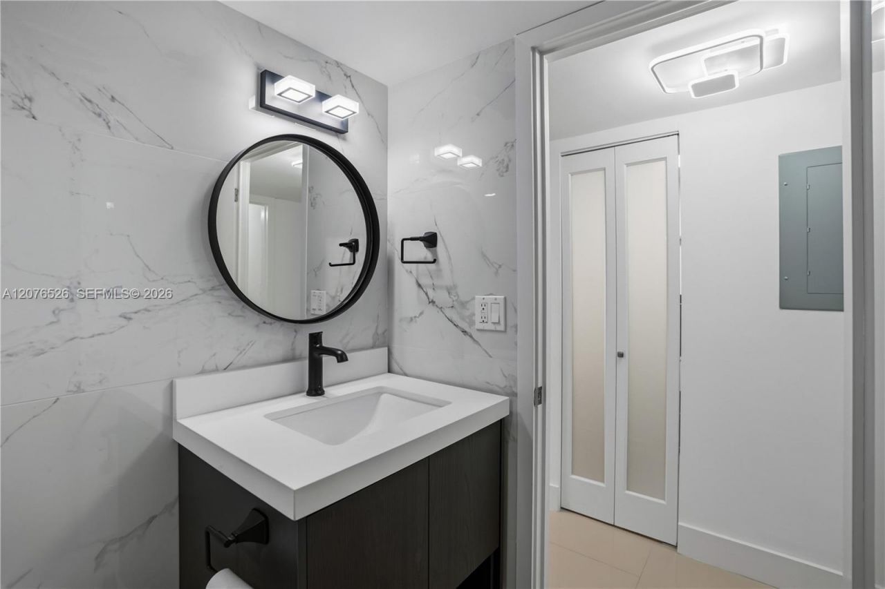 2751 S Ocean Dr, Unit 301S, Hollywood, FL 33019 Photo