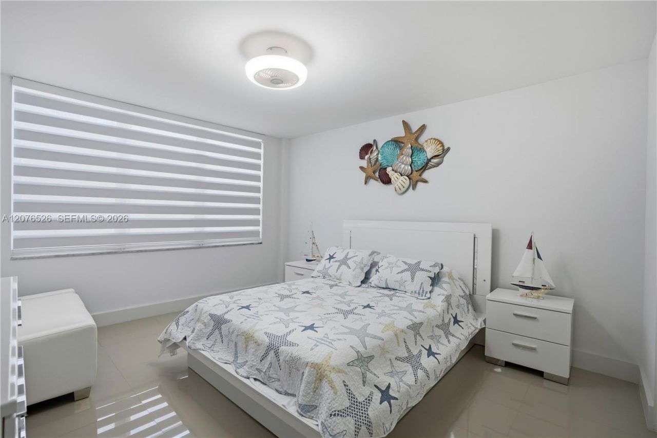 2751 S Ocean Dr, Unit 301S, Hollywood, FL 33019 Photo