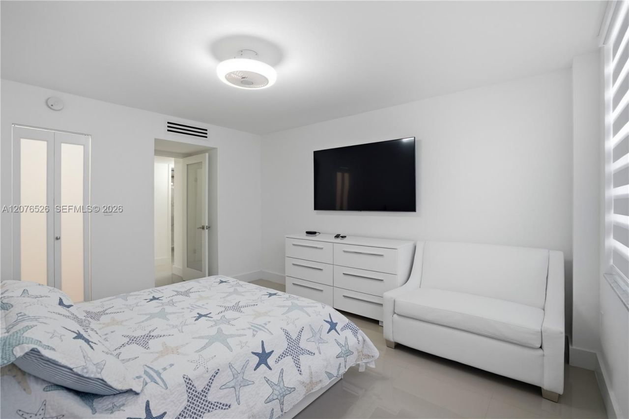 2751 S Ocean Dr, Unit 301S, Hollywood, FL 33019 Photo