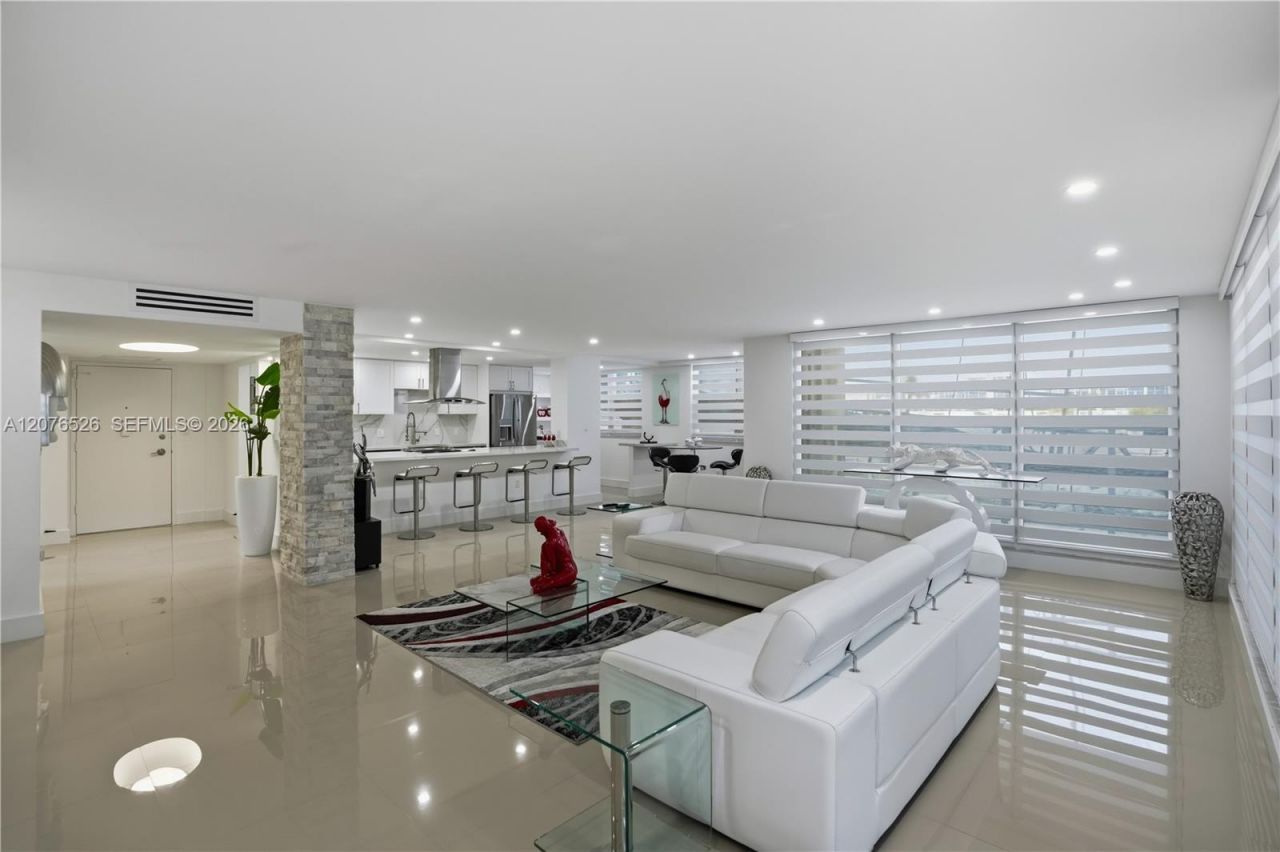 2751 S Ocean Dr, Unit 301S, Hollywood, FL 33019 Photo