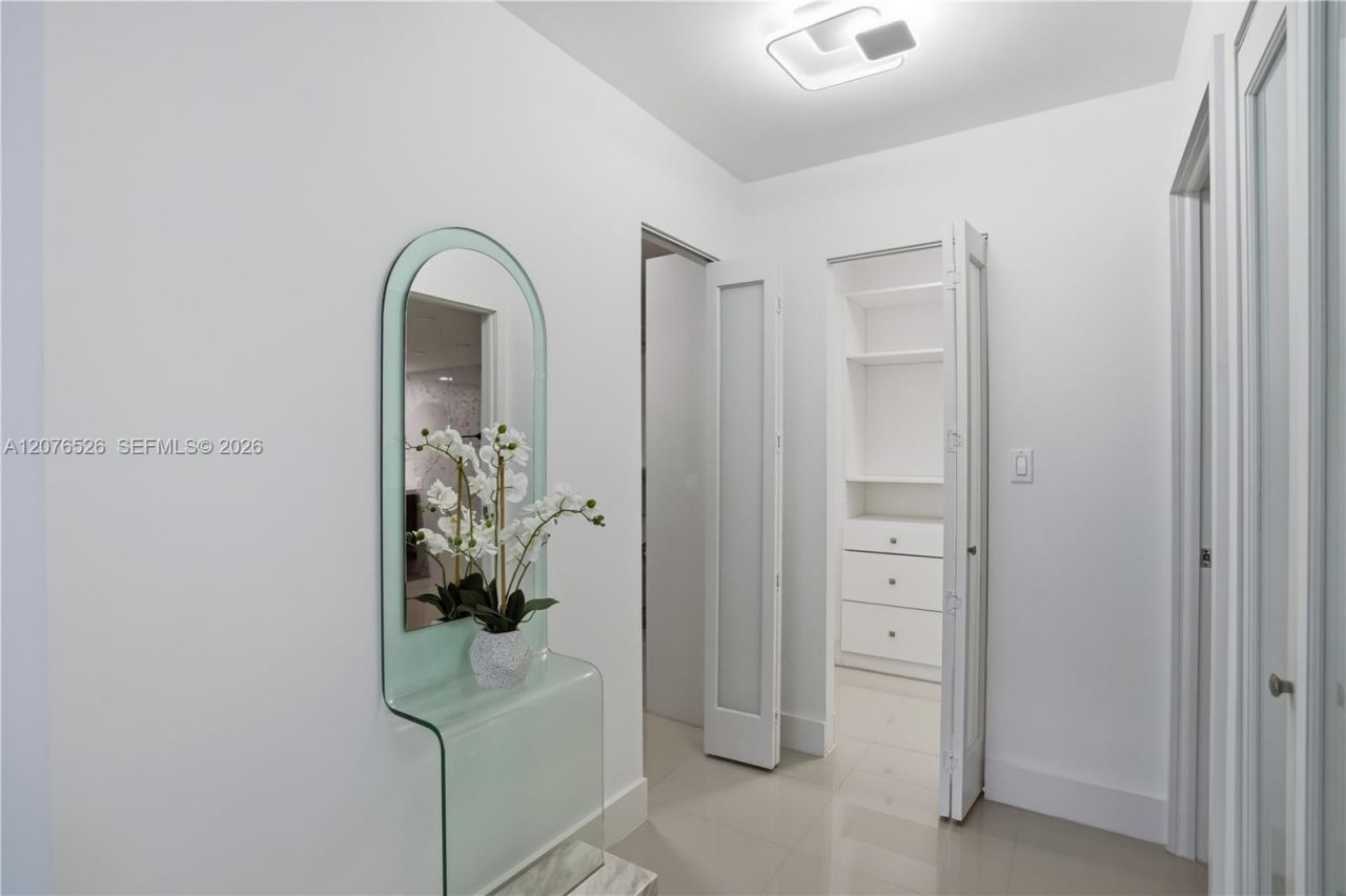 2751 S Ocean Dr, Unit 301S, Hollywood, FL 33019 Photo