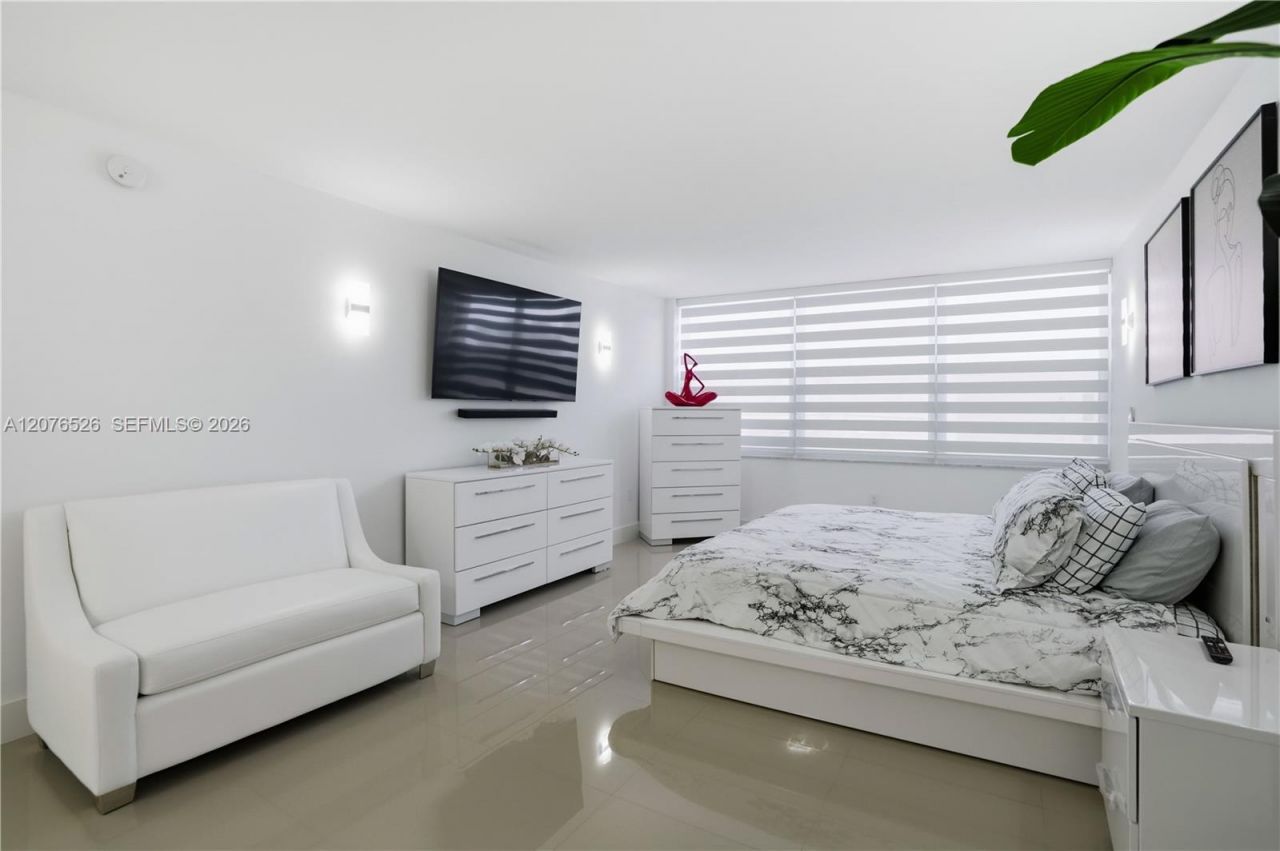 2751 S Ocean Dr, Unit 301S, Hollywood, FL 33019 Photo