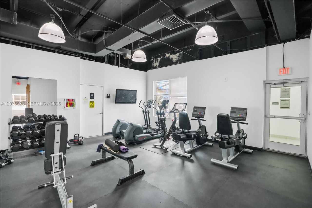 2751 S Ocean Dr, Unit 301S, Hollywood, FL 33019 Photo