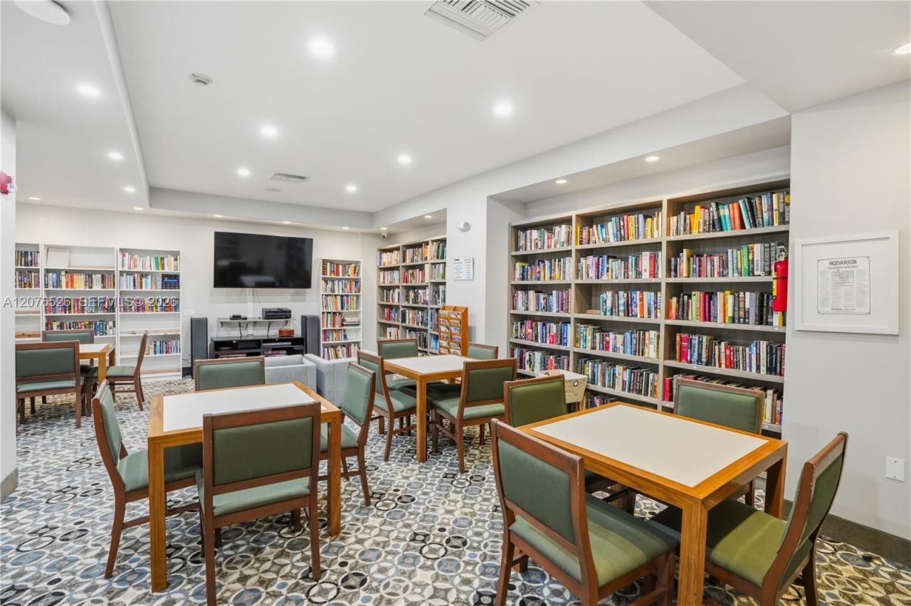 2751 S Ocean Dr, Unit 301S, Hollywood, FL 33019 Photo