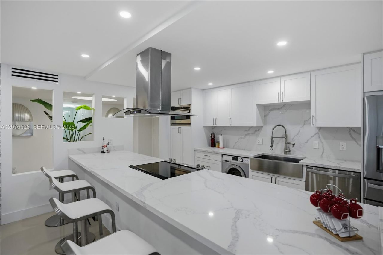2751 S Ocean Dr, Unit 301S, Hollywood, FL 33019 Photo