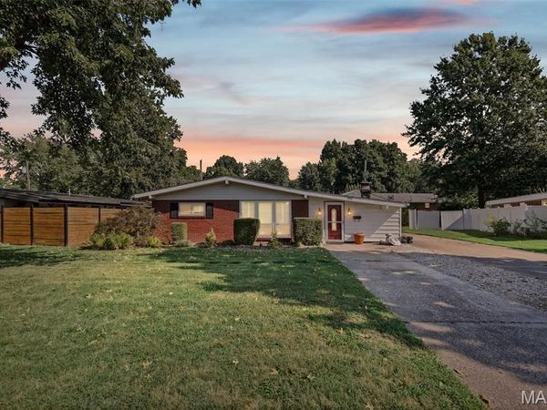 803 Amherst Drive, East Alton, IL 62024