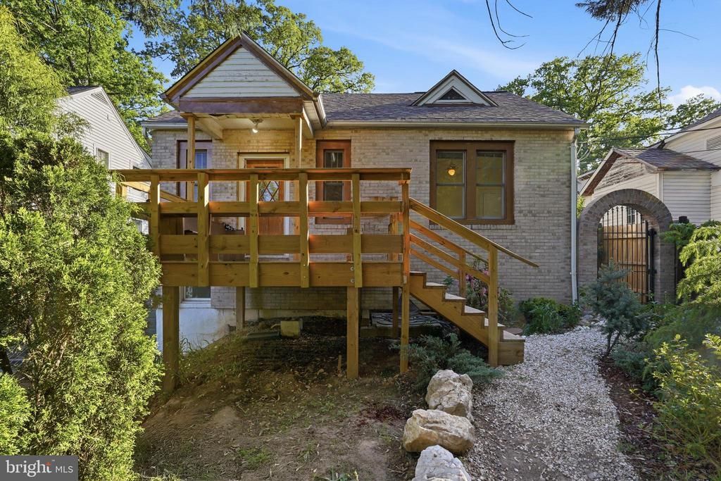 605 ETHAN ALLEN AVENUE , TAKOMA PARK, MD 20912