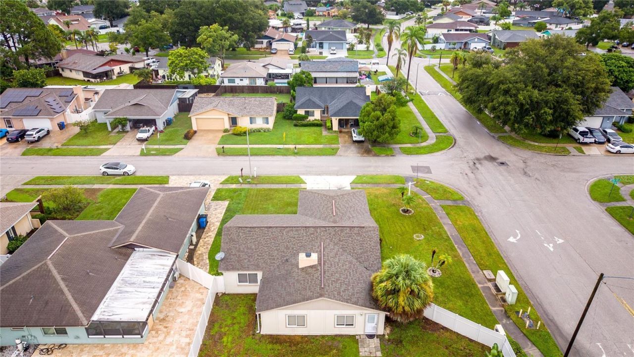 4802 Ridge Point Drive , Tampa, FL 33624 Photo