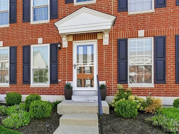 744 Hyde Drive, O'Fallon, MO 63366
