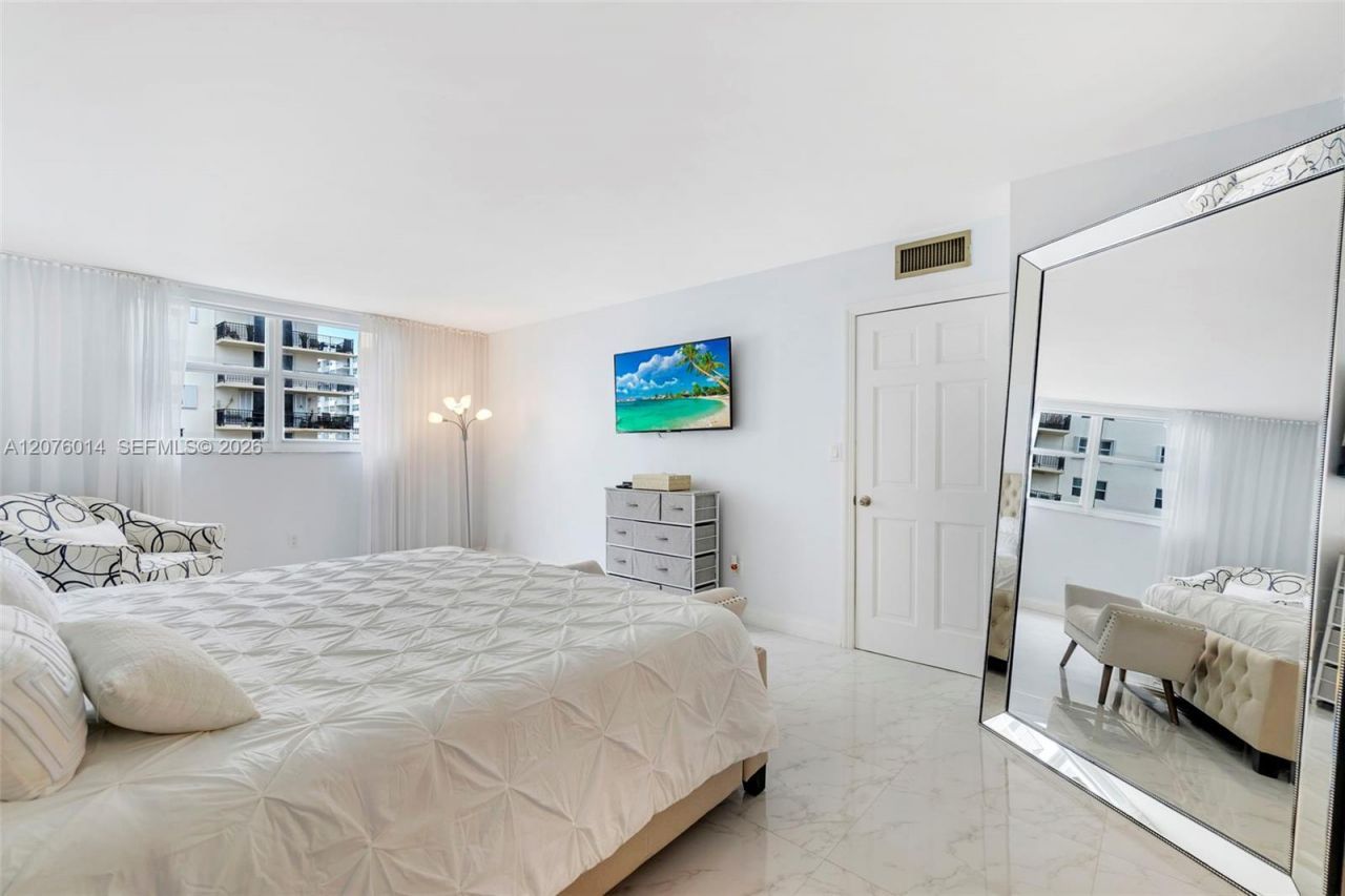 1401 S Ocean Dr, Unit 905, Hollywood, FL 33019 Photo