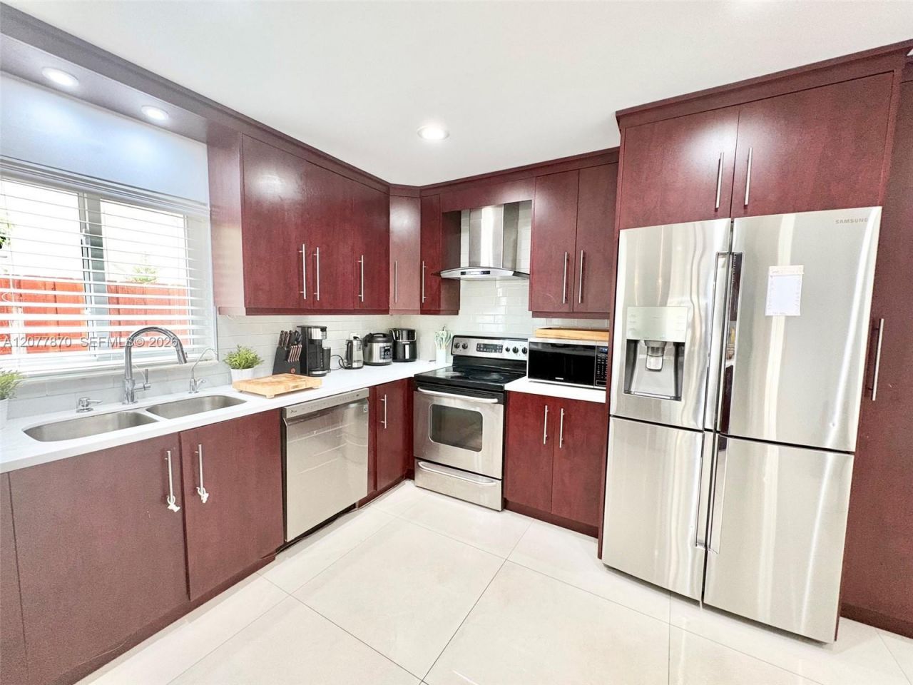 8541 NW 54th St, Fort Lauderdale, FL 33351 Photo