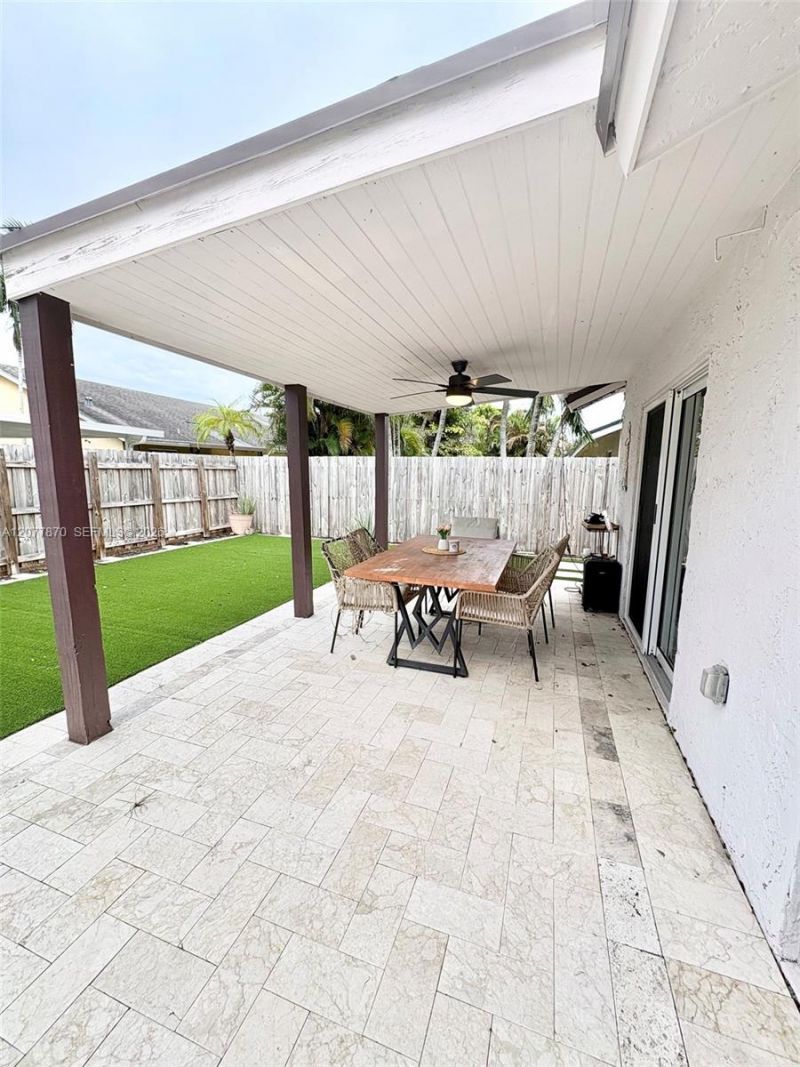 8541 NW 54th St, Fort Lauderdale, FL 33351 Photo