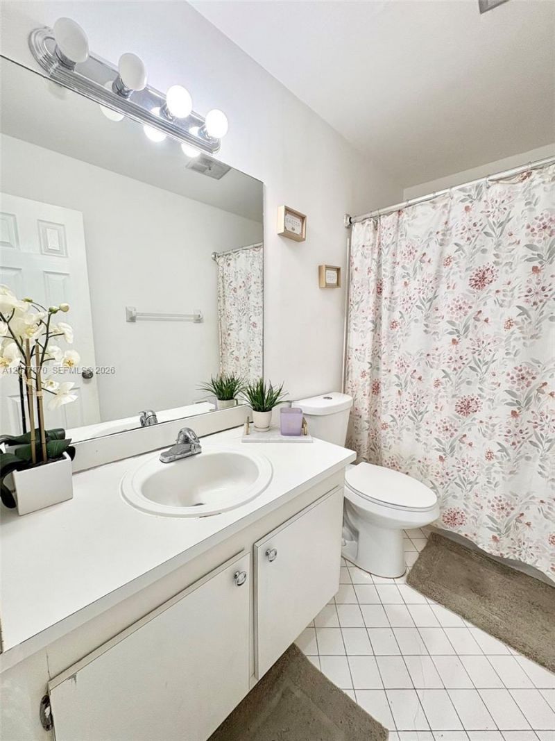 8541 NW 54th St, Fort Lauderdale, FL 33351 Photo