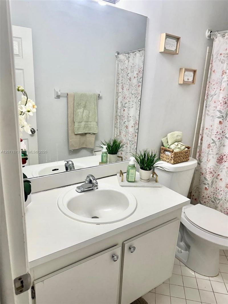 8541 NW 54th St, Fort Lauderdale, FL 33351 Photo