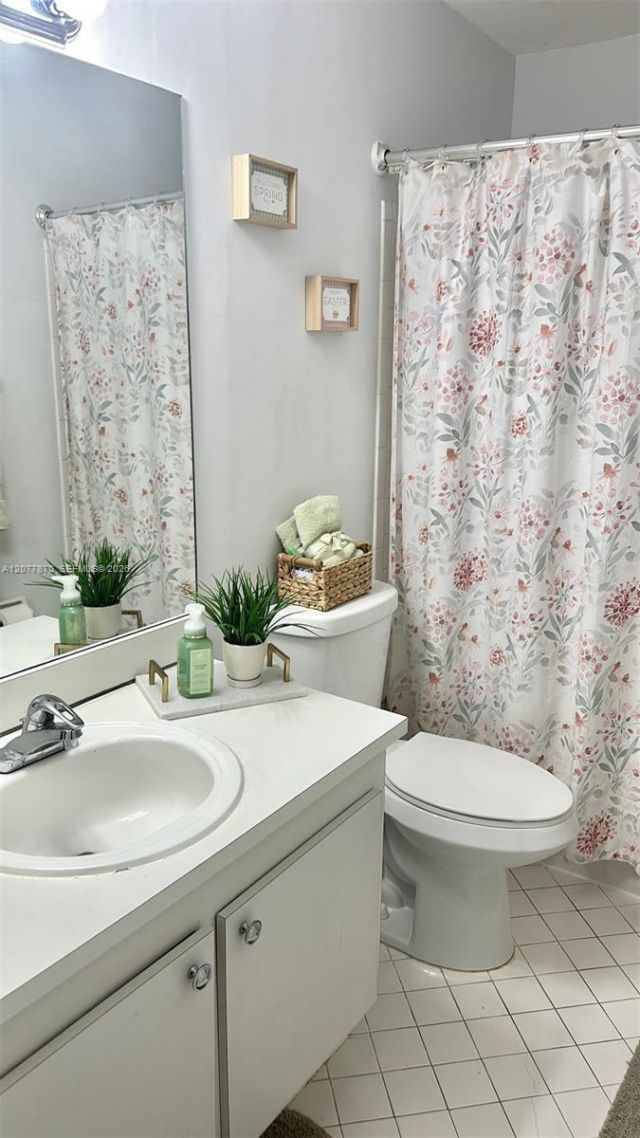 8541 NW 54th St, Fort Lauderdale, FL 33351 Photo