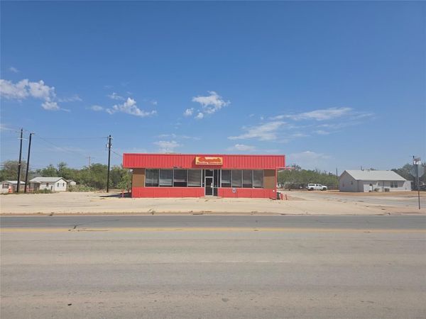 1302 17th Street , Anson, TX 79501