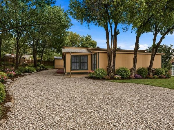 7513 Foster Drive, Lake Worth, TX 76135